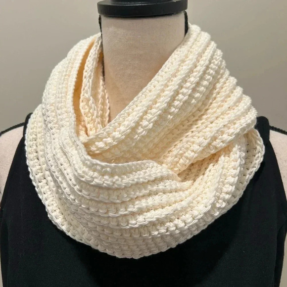 Handmade Infinity Crochet Scarf - Picture 2 of 7